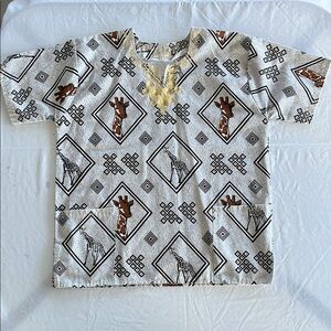NWOT XL Men’s Giraffe Print Shirt Purchased in Africa